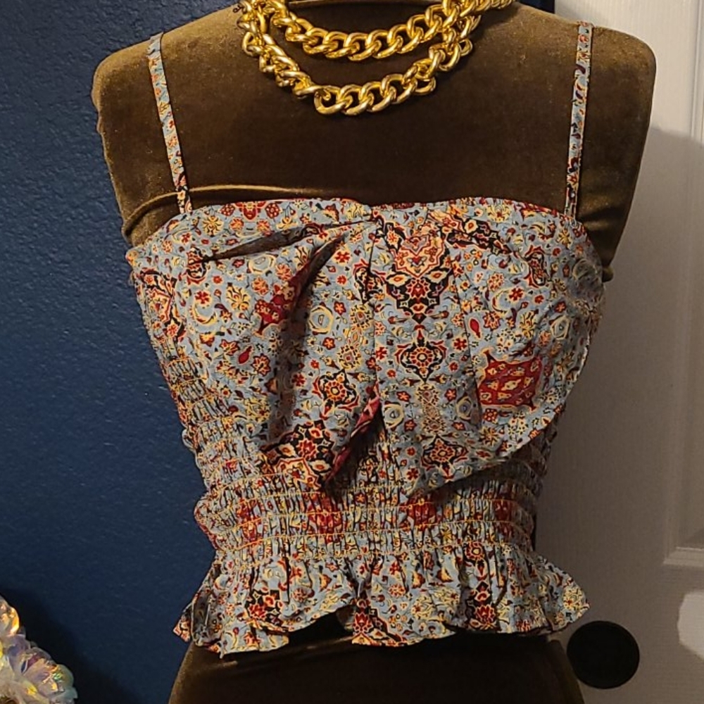 Crop top
